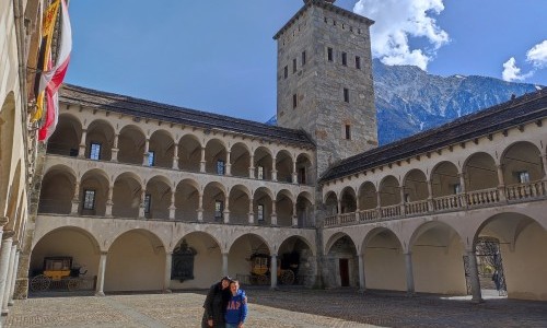 Oberwalliser Kellertheater